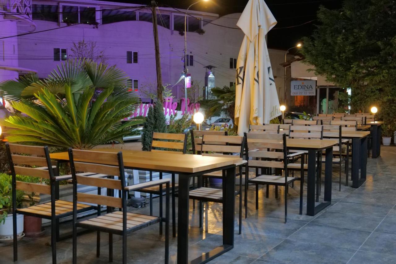 סרנדה Hotel Dior מראה חיצוני תמונה